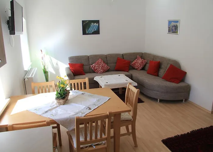 Samonigghof Latschach ober dem Faakersee